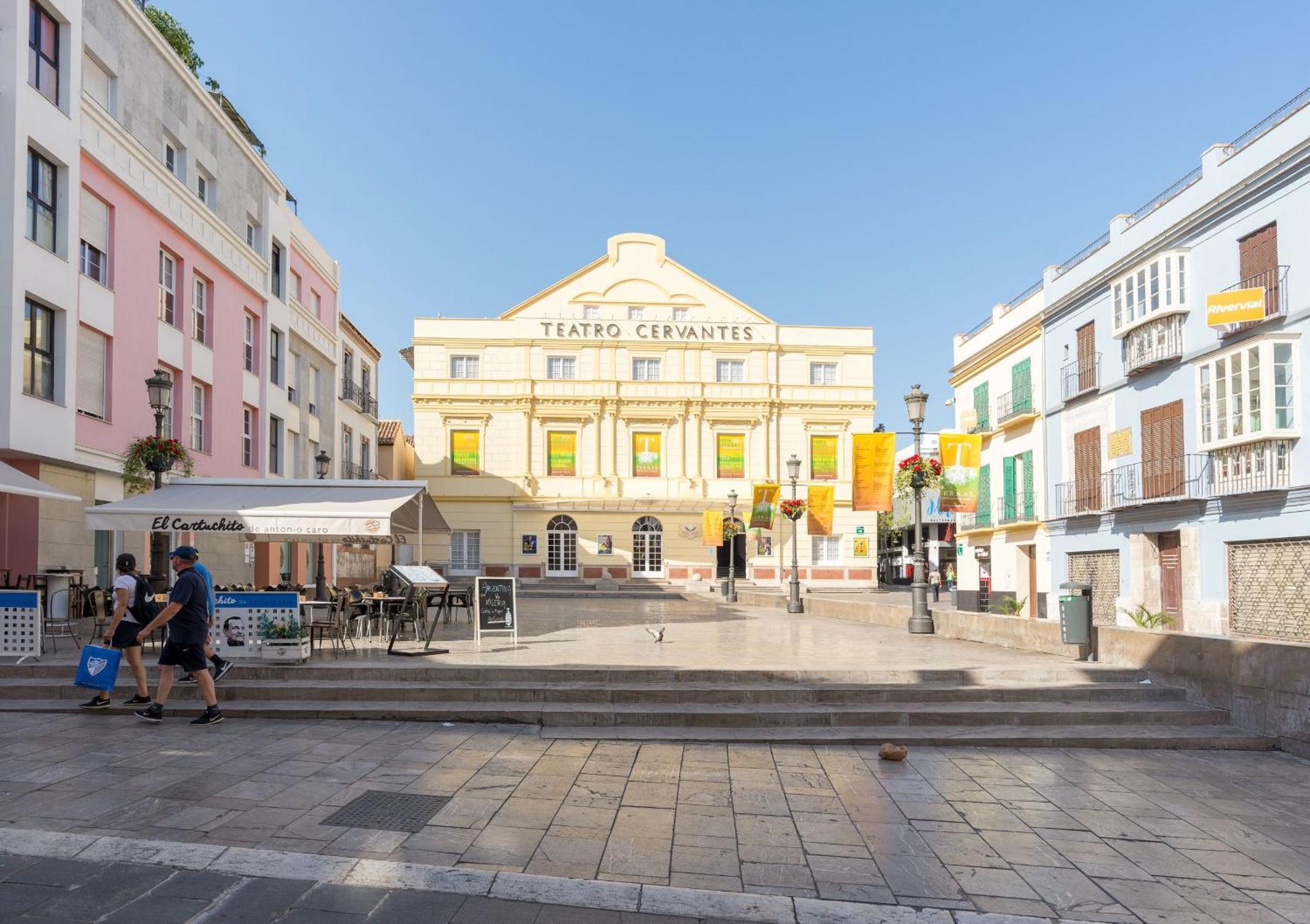 Teatro Plaza Apartament *